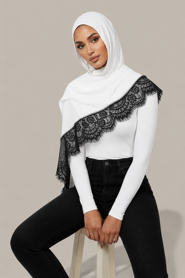 Modal hijab-sjaal met kantafwerking